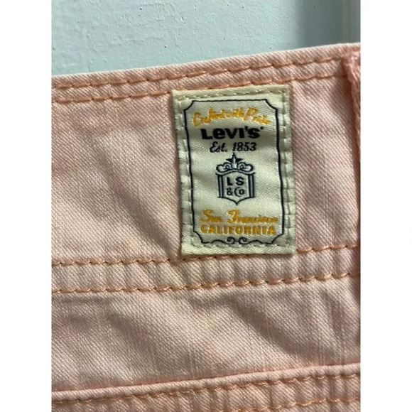 LEVI’S WOMEN PINK CAPRI PANTS SIZE 6 - Picture 8 of 9